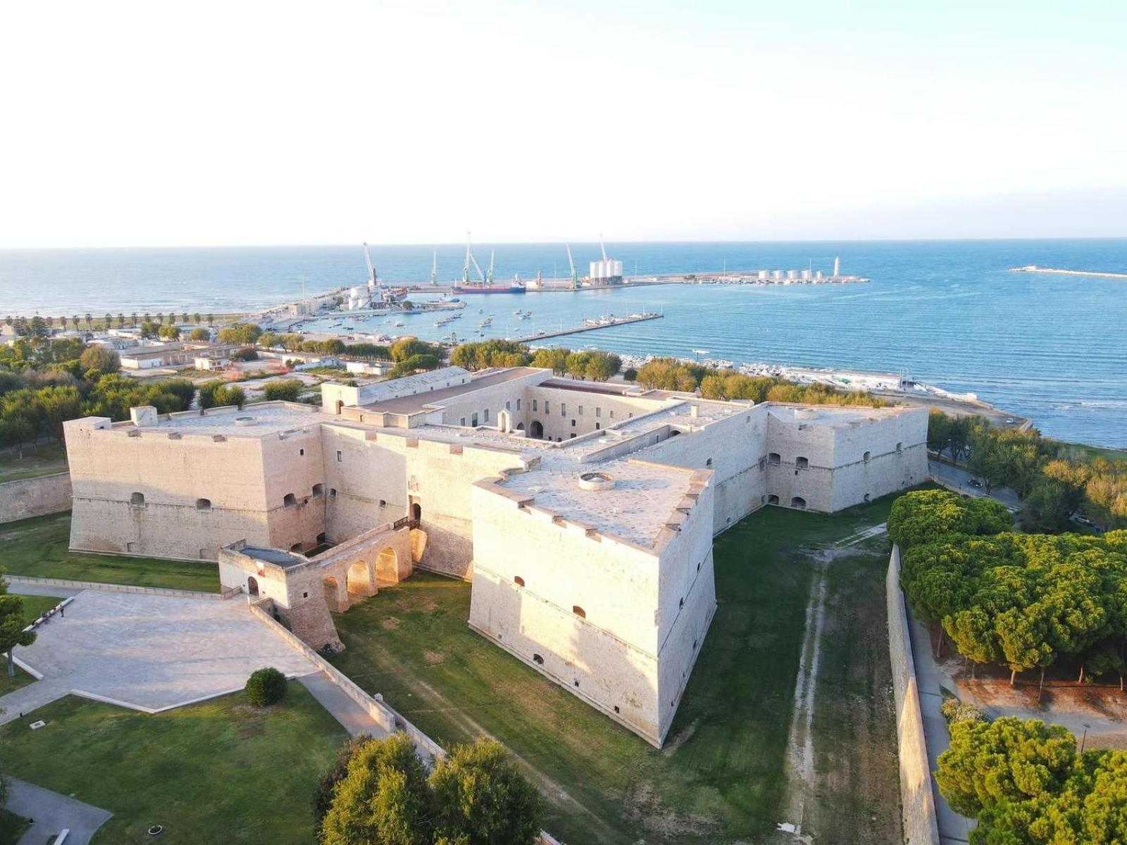 Cd Romanello Barletta Exteriér fotografie